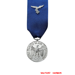 WWII German Luftwaffe 4 Years Service Medal