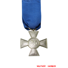 WWII German Luftwaffe 25 Years Service Medal
